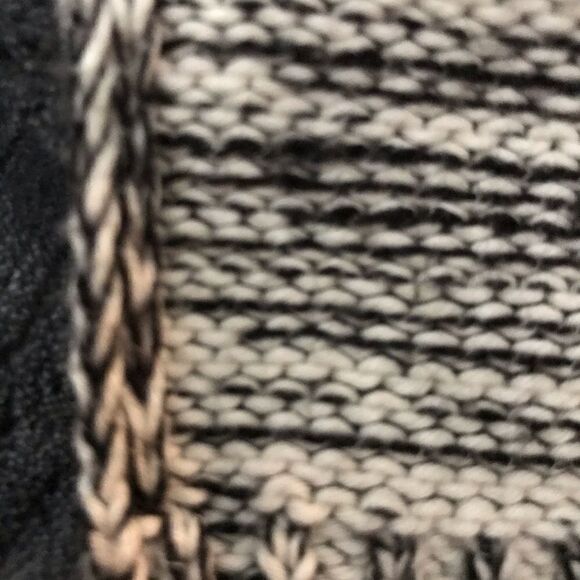 CAbi Style 973 Marled Short Sleeve Neutral Sweater Tunic Gray Medium - Picture 14 of 16